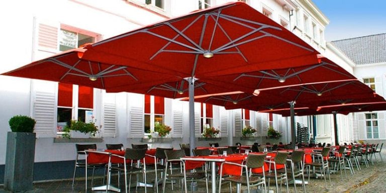 Commercial Giant Umbrellas | Brisbane Shade & Sails